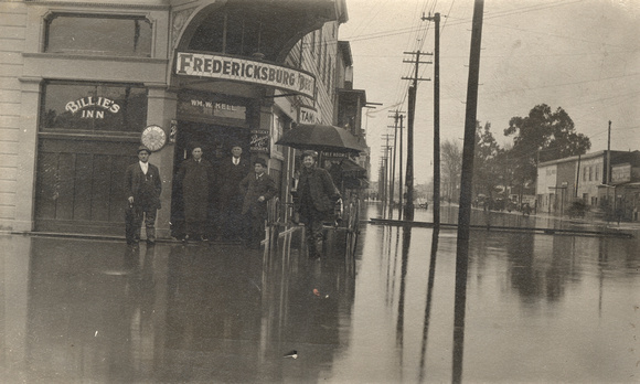 Flood on Santa Clara Street, 1911 (2005-29-15)