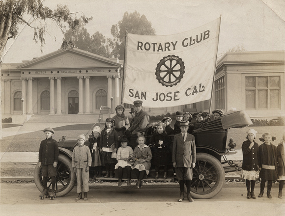 Rotary Club parade, 1915 (1997-300-255)